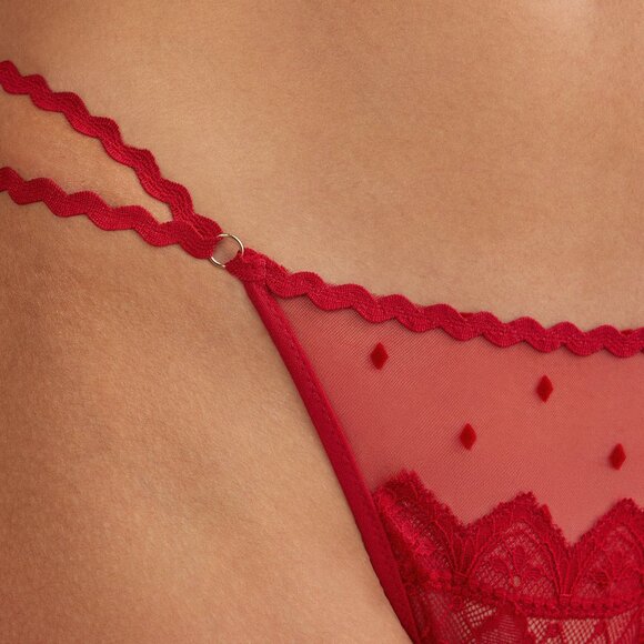 Intimissimi Winter of Love String Thong Size M - Picture 4 of 7